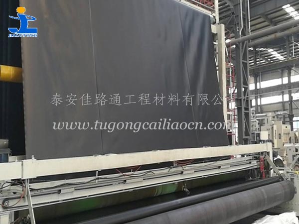 光面土工膜